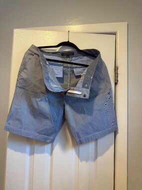 Denim striped shorts